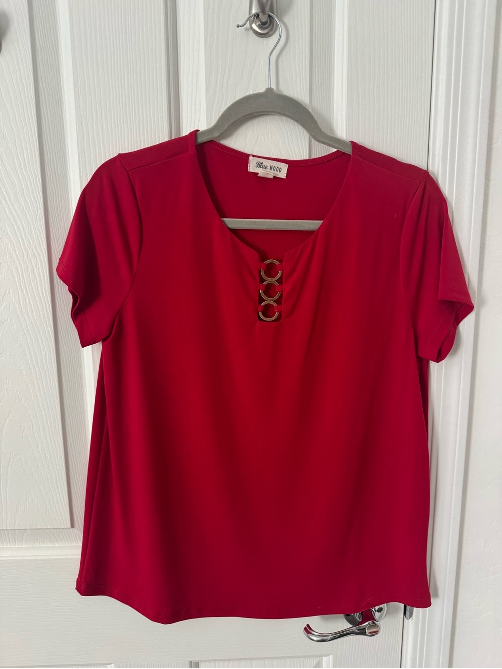 Blue Mood Red Ring-Front Sleeveless Tunic